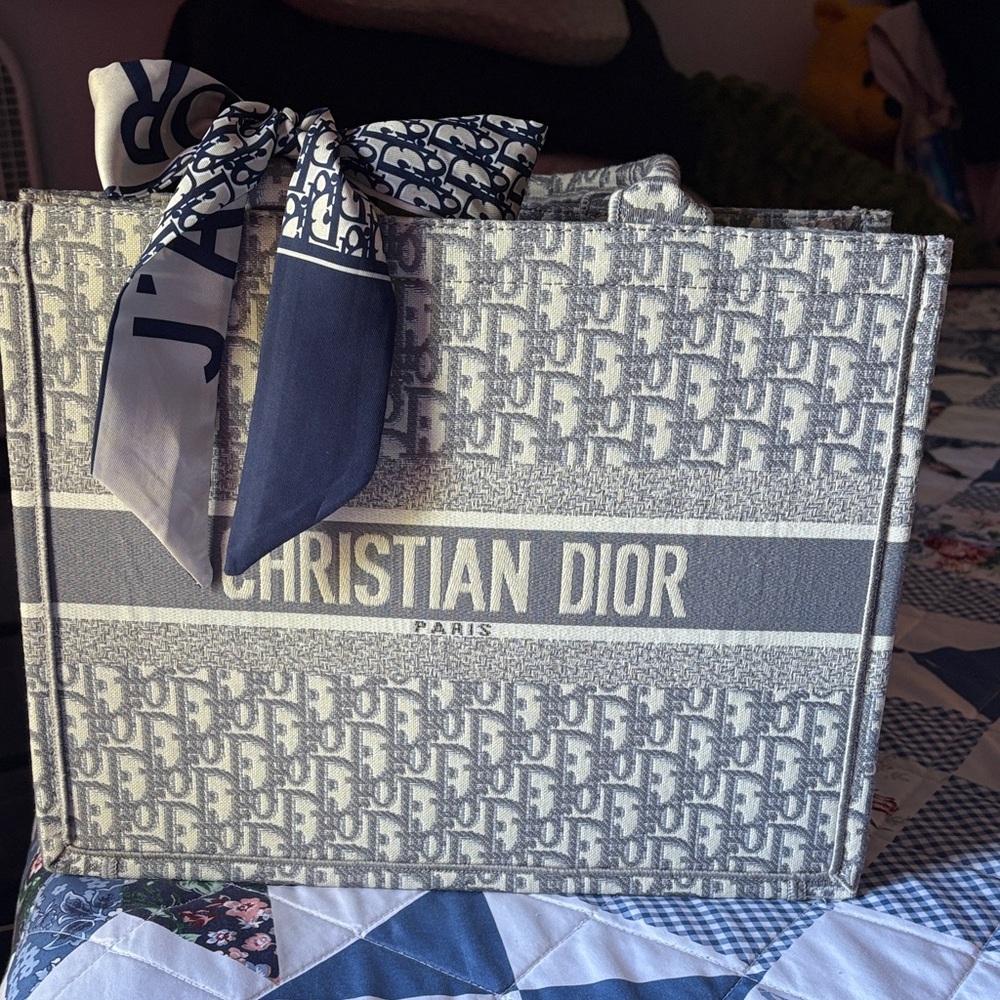 Book Tote